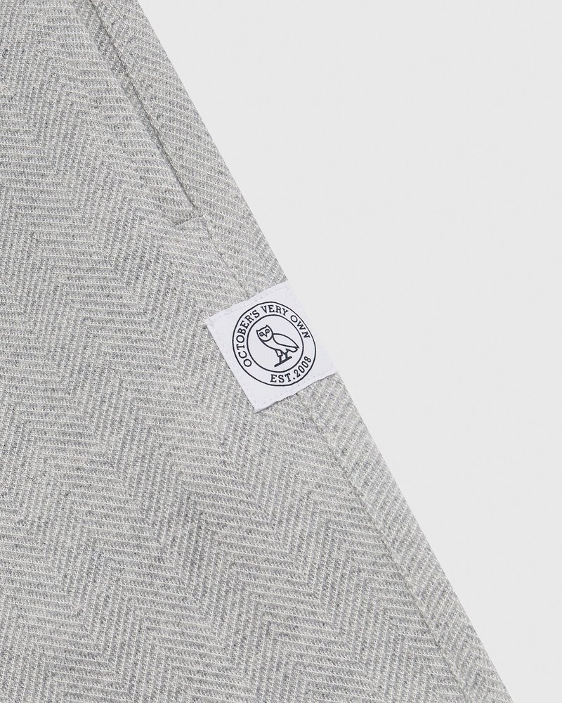 octobers very own ovo fischgrätmuster-sweatpant mit offenem saum grau