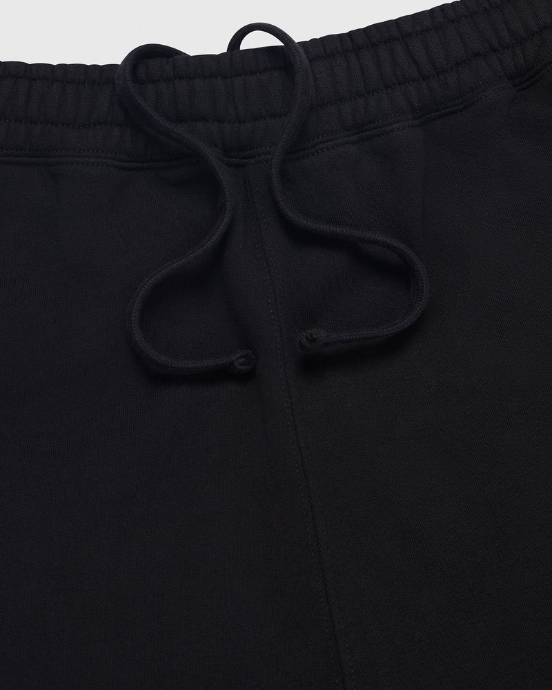 octobers very own ovo collegiate jogginghose mit offenem saum schwarz